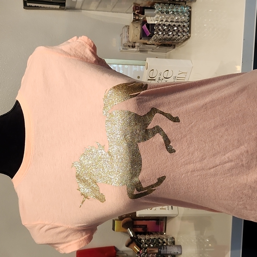 5/$25 brand new tangerine gold unicorn shirt